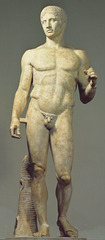 Doryphoros (spear-bearer), by POLYKLEITOS, from Sparta (450-440 B.C.) ~ Early Classical Sculpture

Exaggerated contrapposto, canon - ideal size and shape for human body and face.