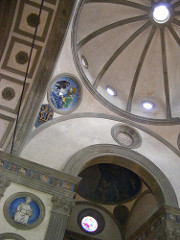 Filippo Brunelleschi 
Pazzi Chapel 
Santa Croce 
Florence 
1442