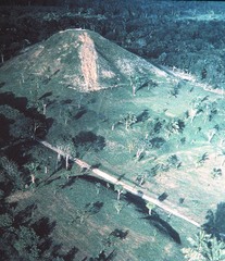 Great Pyramid, La Venta
(Olmec)

(Americas)