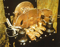 Name: Sika dwa kofi (The Golden Stool)

Date: 1700 CE

Medium: Wood covered with gold and cast-gold attachments

Location: Southern Central Ghana

Artist: Ashanti people

Form: Size of a piano bench, but shorter; bells on the side are designed to warn the king of approaching danger

Function: Symbolically represents the spirit of the Ashanti nation, represents royal family and succession

Content: Shaped like a stool

Context: The Ashanti Uprising/The Golden Stool War occurred in 1900 because a British governor demanded possession of the stool, the stool is so valuable that the location of it is only known by the king, queen, and highly trusted advisors (replicas are usually used in ceremonies)